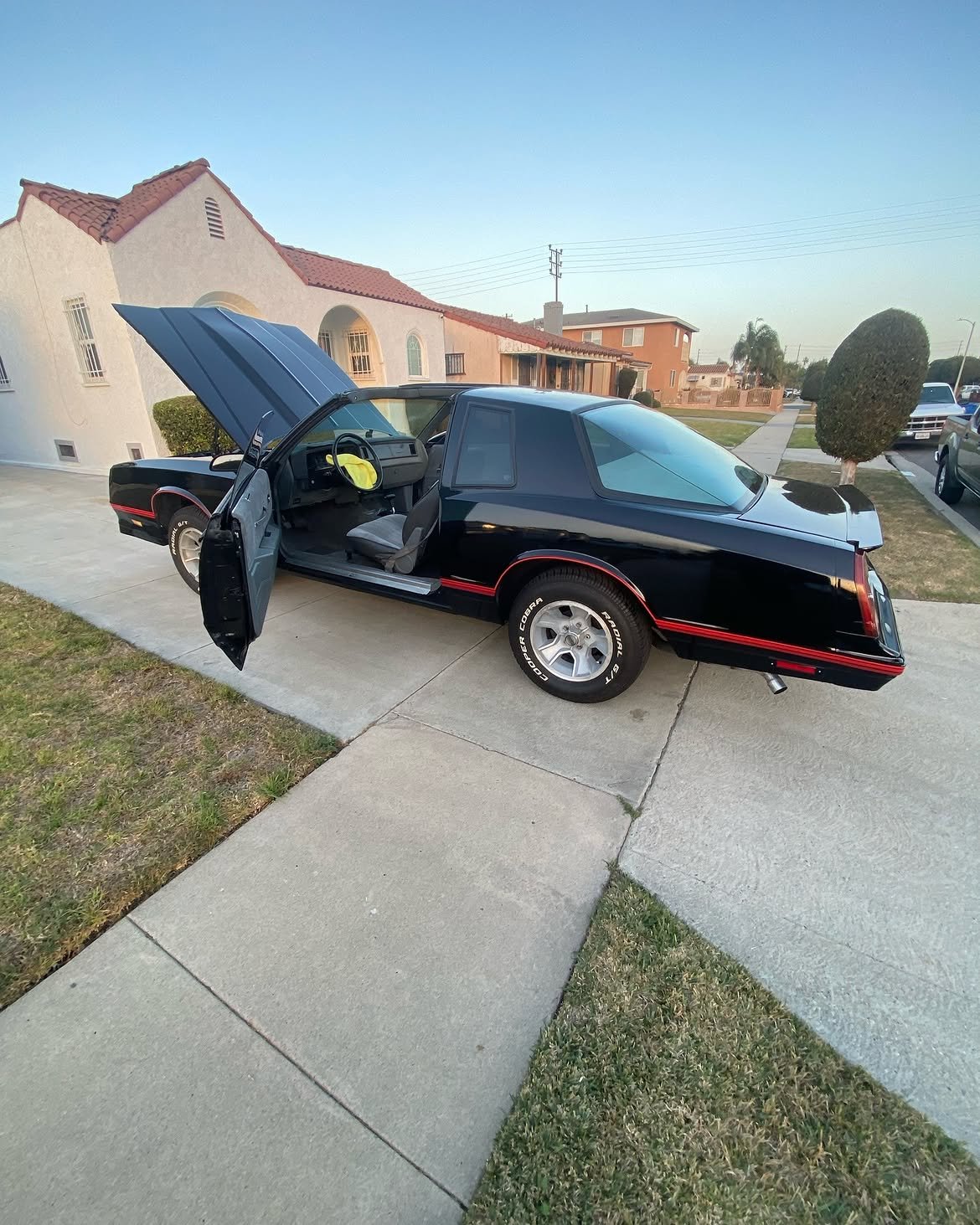 1987 Chevy Monte Carlo ss - Image 4