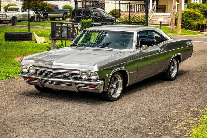 1965 Chevrolet Impala - Image 6