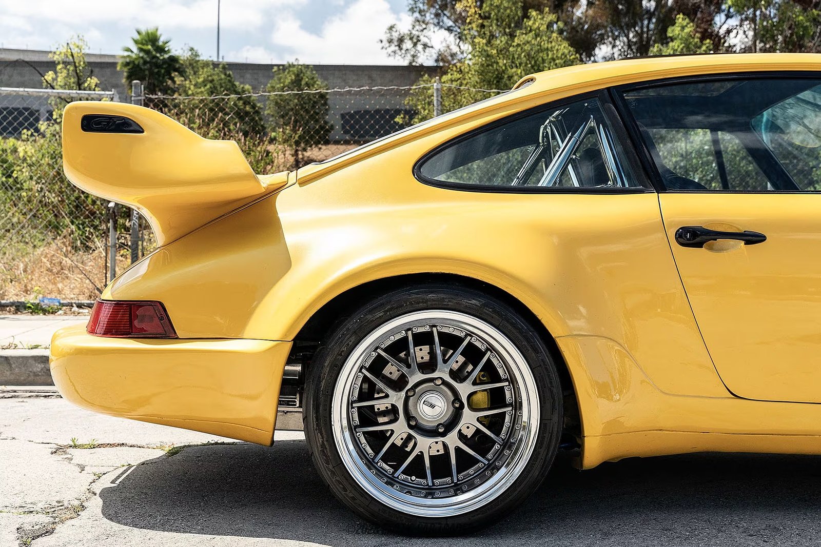 1966 Porsche 911 Restomod - Image 16
