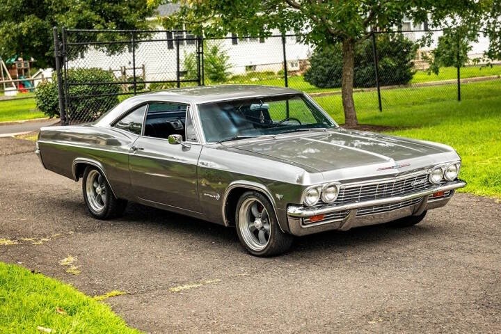1965 Chevrolet Impala - Image 2